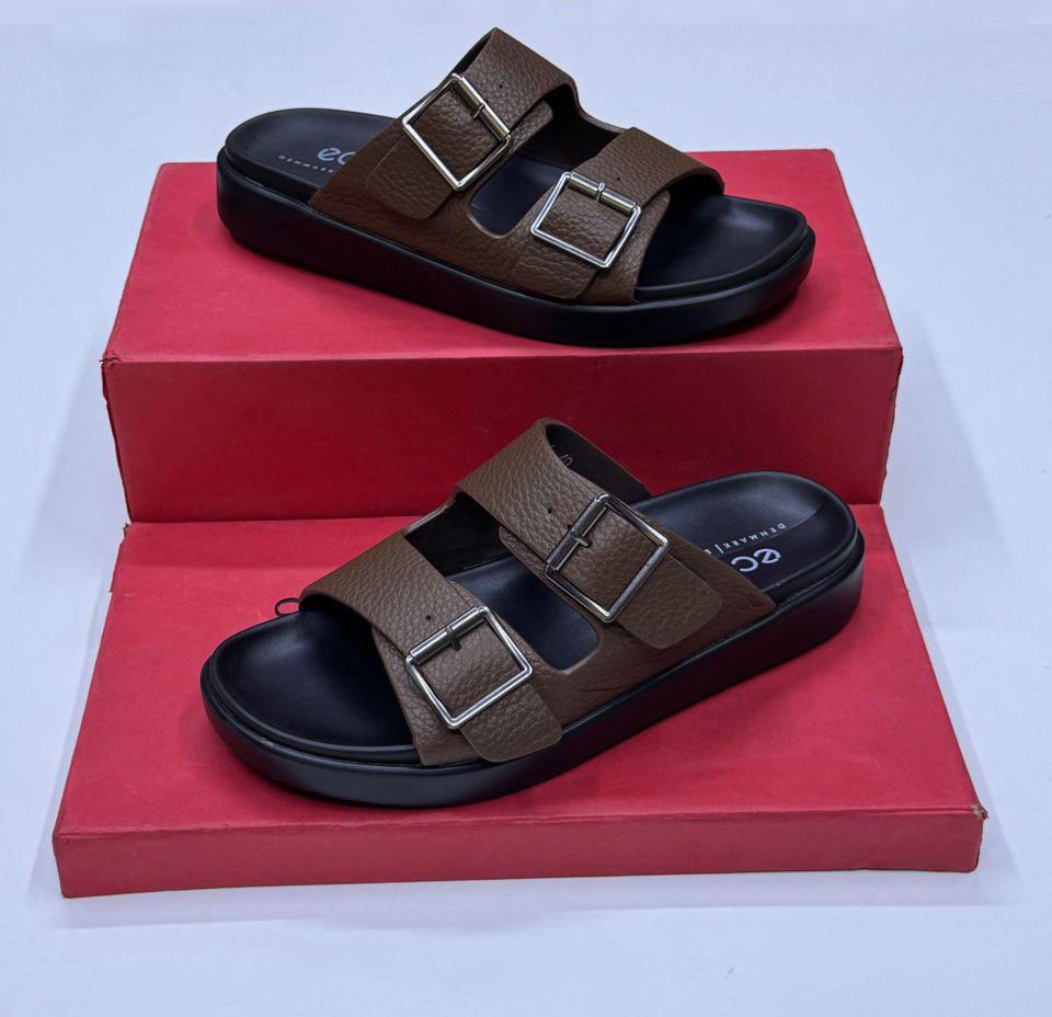 ECCO Hard Sole Normal Fitting Leather Men's Sandals - Brown