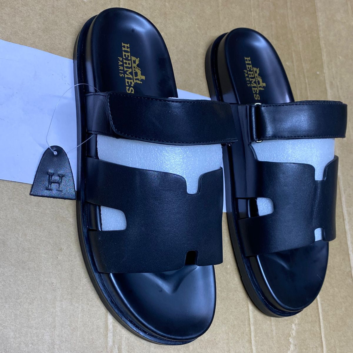 Hermes Normal Fitting Rubber Sole Men's Sandals Size 40 - 45